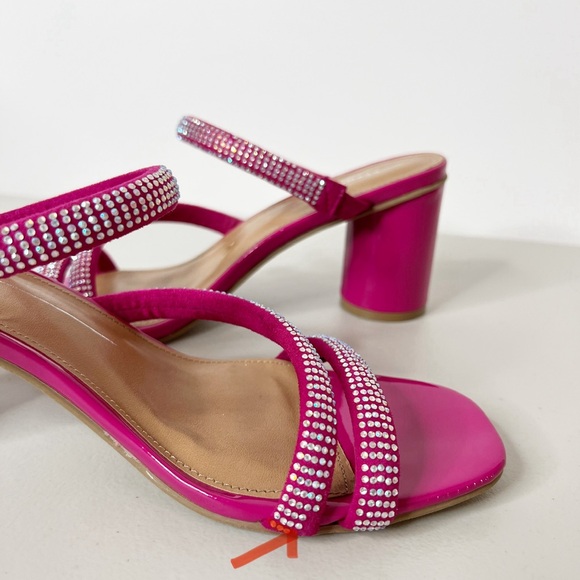 Report Rose Pink Rhinestone Embellished Block Heels Size 9 - Picture 8 of 9